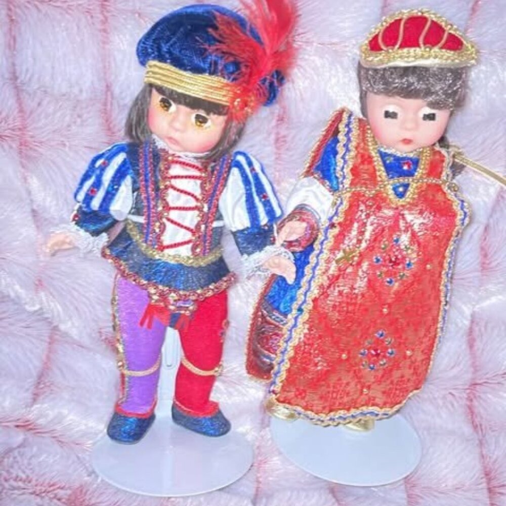 Rare Vintage Madam Alexander dolls Romeo and Juliet